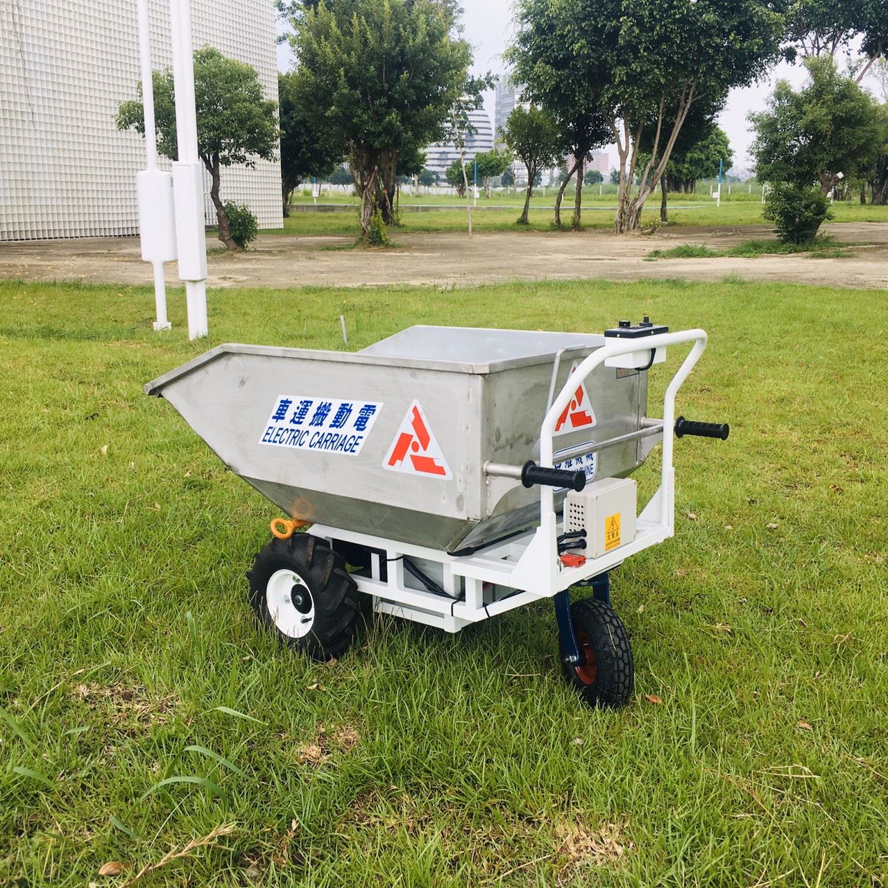 四維牌 PH406型、PH408型 車斗傾卸式 平台式電動搬運車/ Suwei PH406, PH408 Electric Platform Trolley